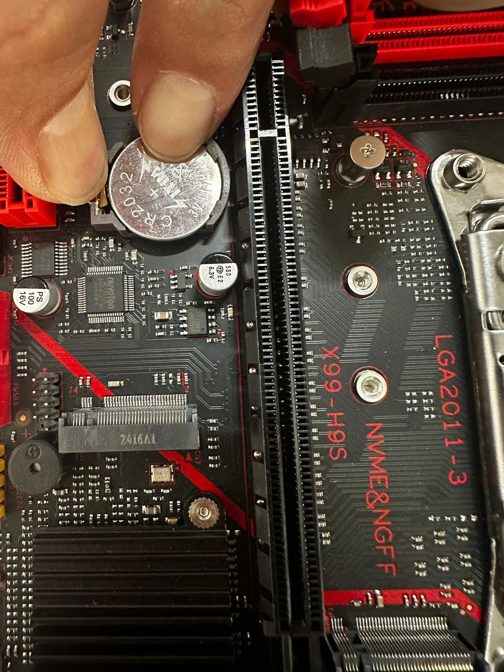 Kit Placa-Mãe QIYIDA X99 H9S com Xeon E5 2630 V4, DDR4 16GB, NVME M.2 e TPM 2.0