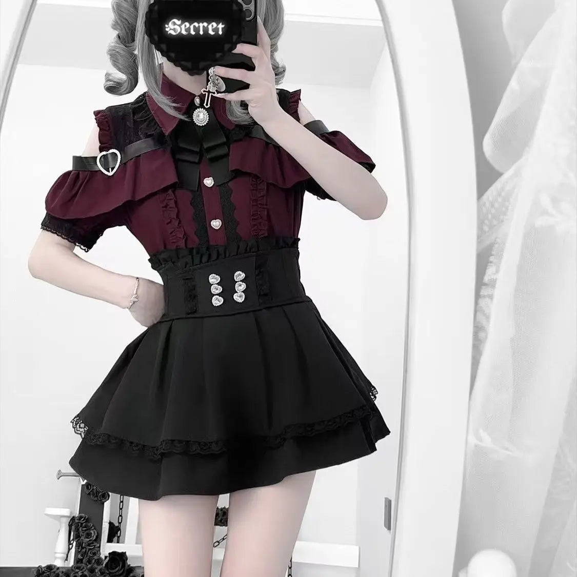 Conjunto Jirai Kei Lolita Y2K – Blusa de Renda Manga Curta/Longa + Saia Preta Kawaii