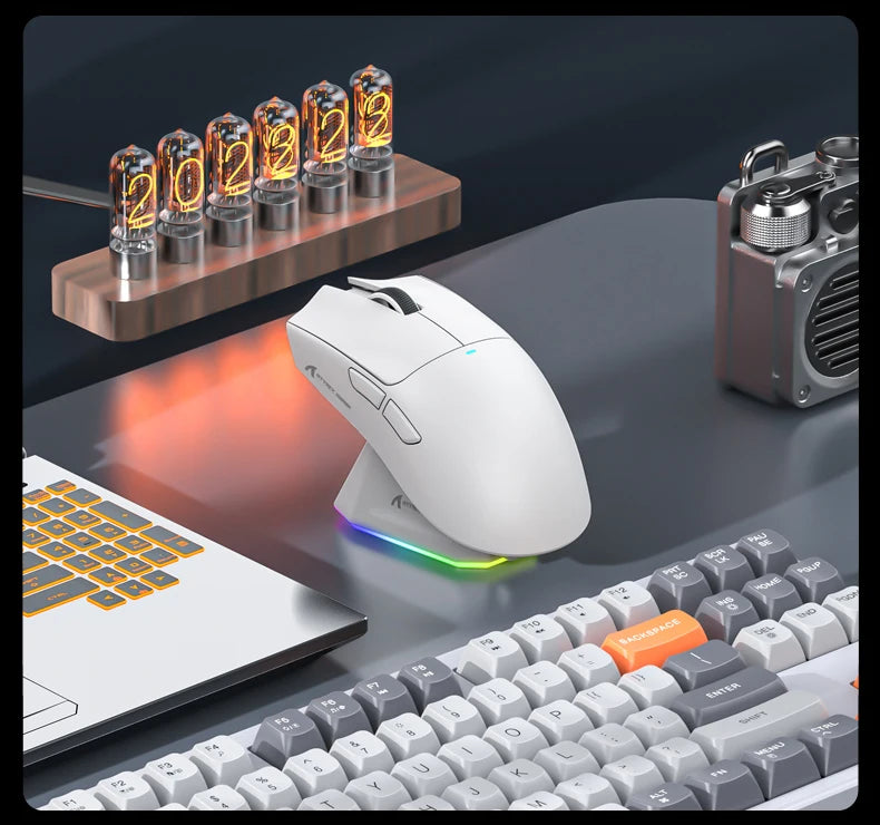 Mouse Gamer Attack Shark X11 Sem Fio Bluetooth 3 Modos – RGB, PAW3311, Carregamento Magnético