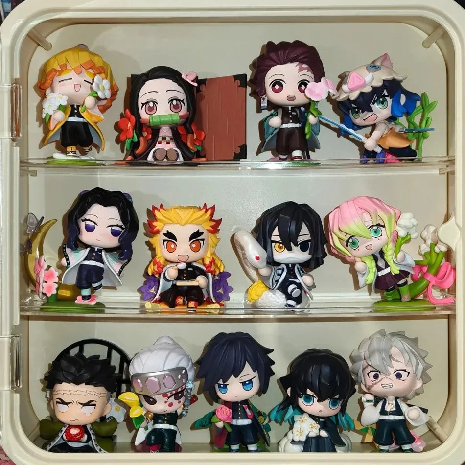 Kit 12 Bonecos Colecionáveis Demon Slayer Versão Q – PVC 6–9cm | Coleção Completa