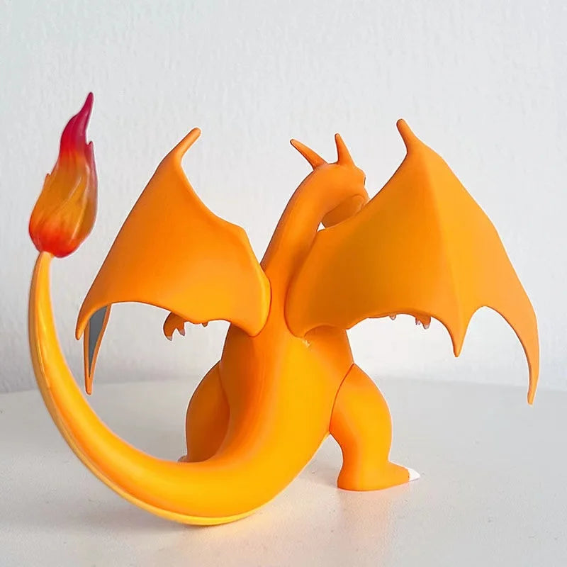 Boneco Colecionável Charizard Pokémon 10cm – Estátua PVC | Presente para Crianças e Fãs