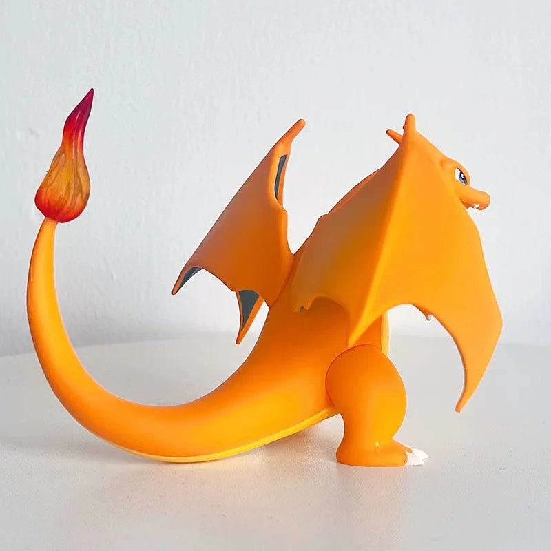 Boneco Colecionável Charizard Pokémon 10cm – Estátua PVC | Presente para Crianças e Fãs